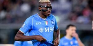 أوسيمين يوجه صدمة للأهلي السعودي