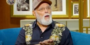 اصطدام بالخلف وآخر بالرصيف.. أسرار مصرع الفنان أشرف عبد الغفور في أكتوبر