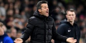 ماركو سيلفا مدرب فولهام يهاجم التحكيم الإنجليزي