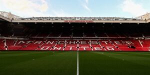 معيار النظافة مفقود في أولد ترافورد