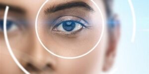 صحتنا في غذائنا.. قلة شرب الماء في الشتاء- هل تؤثر على العينين؟