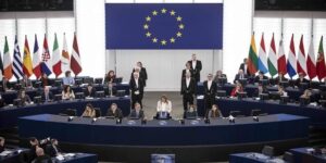 الاتحاد الأوروبي يحذر من تبعات نقض اتفاق السلام والمصالحة في مالي المنبثق عن مسار الجزائر