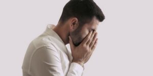 الخسران المبين