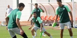 الخضر يخوضون ثالث حصة تدريبية لهم اليوم