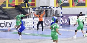 نهائيات بطولة إفريقيا الجارية بمصر.. المنتخب الوطني لكرة اليد يطيح بنظيره الغابوني