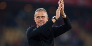 تعليق مُثير من إنريكي على تعادل باريس مع بريست: لقد خسرنا التحكم في المُباراة هذه هي إجابتي