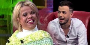 خساني يفي بوعده ويضم الكوميدية عتيقة طوبال ل”روتور d’ âge”