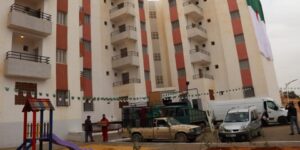 قسنطينة.. سكان البنايات الهشة يتنفسون الصعدان