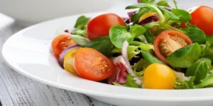 سلطات رمضان.. فاتحة للشهية ومنظمة للهضم في شهر رمضان