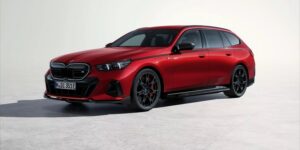 بي إم دبليو تكشف عن M Performance الفئة الخامسة