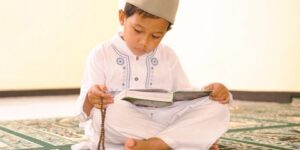 سؤال وجواب.. كيف تحبب العبادة لأولادك ؟