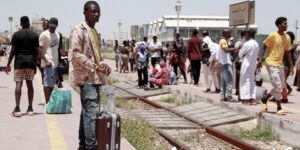 مساعٍ لرفع وتيرة العودة الطوعية للمهاجرين غير النظاميين بتونس لبلدانهم