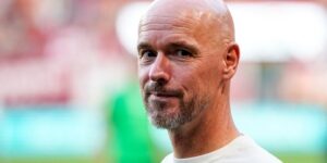 الغموض يحيط بمستقبل تين هاغ مع مانشستر يونايتد