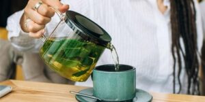 مطبخك الصحي.. الشاي الأخضر لمرضى الكبد الدهني- هل يحقق نتائج فعالة؟