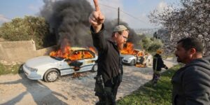 حماس: اعتداء المستوطنين على أهالي الضفة متعمد لتصعيد التهويد والتهجير