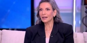 الفنانة المصرية ألفت: لم أندم أبداً على هذا القرار