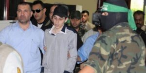 18 عامًا على عملية “الوهم المتبدد”.. و”طوفان الأقصى” أمل الأسرى