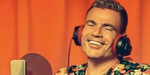 رسالة غامضة من عمرو مصطفى.. هل قصد صفعة عمرو دياب؟