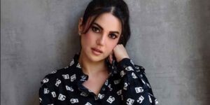 درة ترد على شائعة طلاقها بصورة وكلمتين