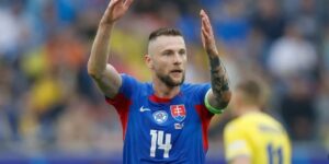 سكرينيار للاعبي إنجلترا: سنجعلكم تعانون