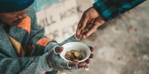 ظاهرة التسول … الأسباب والعلاج