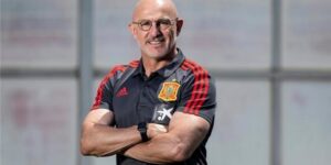 دي لا فوينتي يتمنى تدريب المنتخب الأمريكي