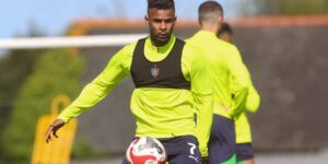 وسط غياب النجم الأول يوسف بلايلي .. مولودية الجزائر تباشر التحضير للموسم المقبل