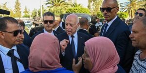 الرئيس التونسي: ‘نحن أفارقة ونعتز بذلك.. ولن نقبل بأن يكون التونسيون ضحايا لهؤلاء’