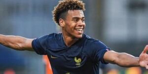 باريس سان جيرمان يريد ضم ديزيري دوي