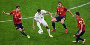 مساء اليوم الثلاثاء في نصف نهائي يورو 2024.. فرنسا وإسبانيا في مواجهة نارية