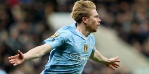 باريس سان جيرمان مهتم بضم دي بروين