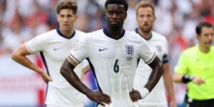 بعرض صفقة تبادلية.. أرسنال يخطط لضم المدافع مارك غويهي