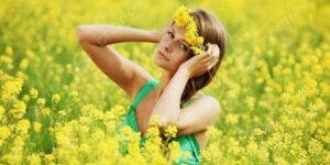 امرأة…. لوَّنت الدنيا ربيعا