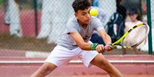  400 لاعب في الموعد