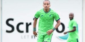 بعد توقيعه عقد يدوم لمدة عامين .. بن دبكة يواصل مغامرته مع نادي الفتح السعودي