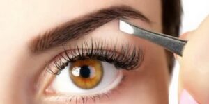 أشكال الحواجب.. اختاري ما يناسبك منها