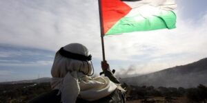 الدفاعُ عن الثوابت الفلسطينيّة