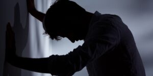 المعاصي تمحق بركة العمر