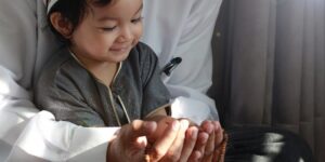 وكان أبوهما صالحا