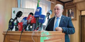 بلمهدي يدعو الأئمة للتصدي لحملات التشكيك التي تطال الجزائر