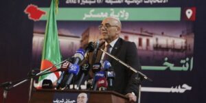 حساني شريف يشدّد على اصلاح واقلاع الاقتصاد