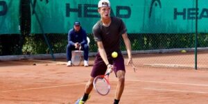 لدورة “م.15” الجارية بمدينة المنستير (تونس).. لاعب التنس حمزة رقيق يتأهل للدور نصف النهائي 