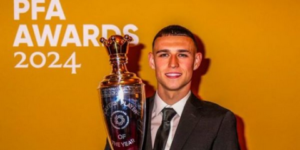 تتويج فودين بجائزة لاعب العام في البريمييرليغ