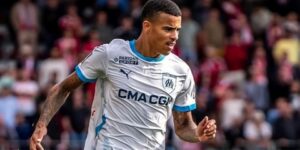 دي زيربي: الجدل في وسائل الإعلام سيدور حول غرينوود