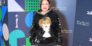 عارضت إقامة الصلاة أثناء العمل.. إلهام شاهين في مرمى الانتقادات مرة أخرى