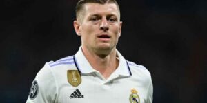 كروس يعلق على رحيل غوندوغان عن البارسا: “واو”