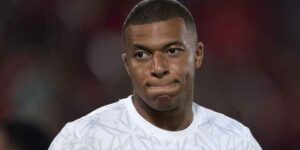 لحل نزاعه المالي مع سان جيرمان.. مبابي يلجأ إلى رابطة المحترفين