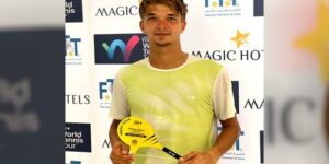 بعد فوزه على الفرنسي إيتيان دوني.. حمزة رقيق يتوج بلقب دورة “م.15” للتنس