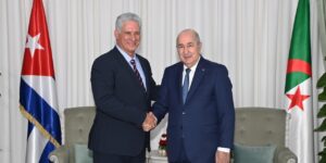 الرئيس الكوبي يهنئ رئيس الجمهورية على إعادة إنتخابه لعهدة جديدة