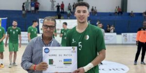 لبطولة أمم إفريقيا للأواسط ..الخضر لكرة اليد يطيحون بنظيرهم الليبي 